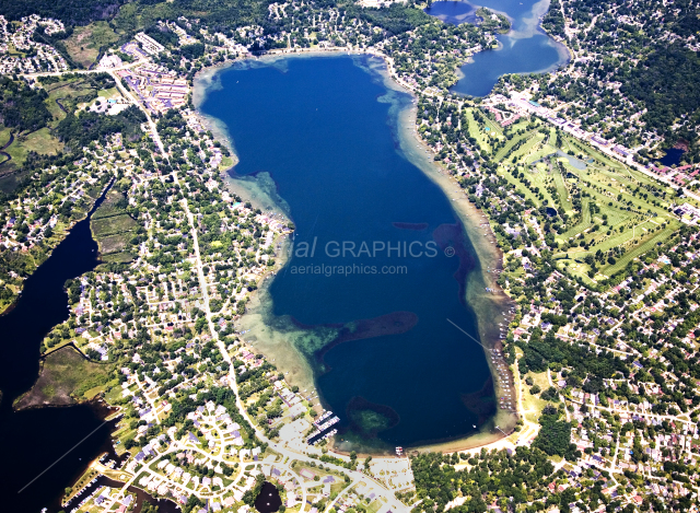 Elizabeth Lake in Oakland County, Michigan